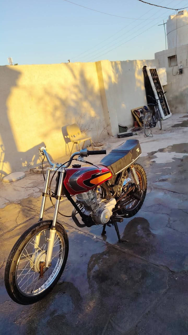 سلام عليكم دراجه يراني نامه للبيع  أدوات بس مكفوله تعمير جديد شاصي كفاله مكينه جديده ناعمه سعر 450
وبيهه مجال مكاني البصره الزبير رقم ***********
