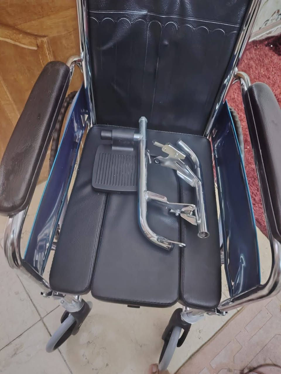 كرسي للبيع جديد غير مستعمل سعره ١٠٠ الف عراقي


**إذا كنت صاحب هذا الإعلان وتريد حذفه لأي سبب، رجاءا أرسل رسالة إلى الدعم الفني**