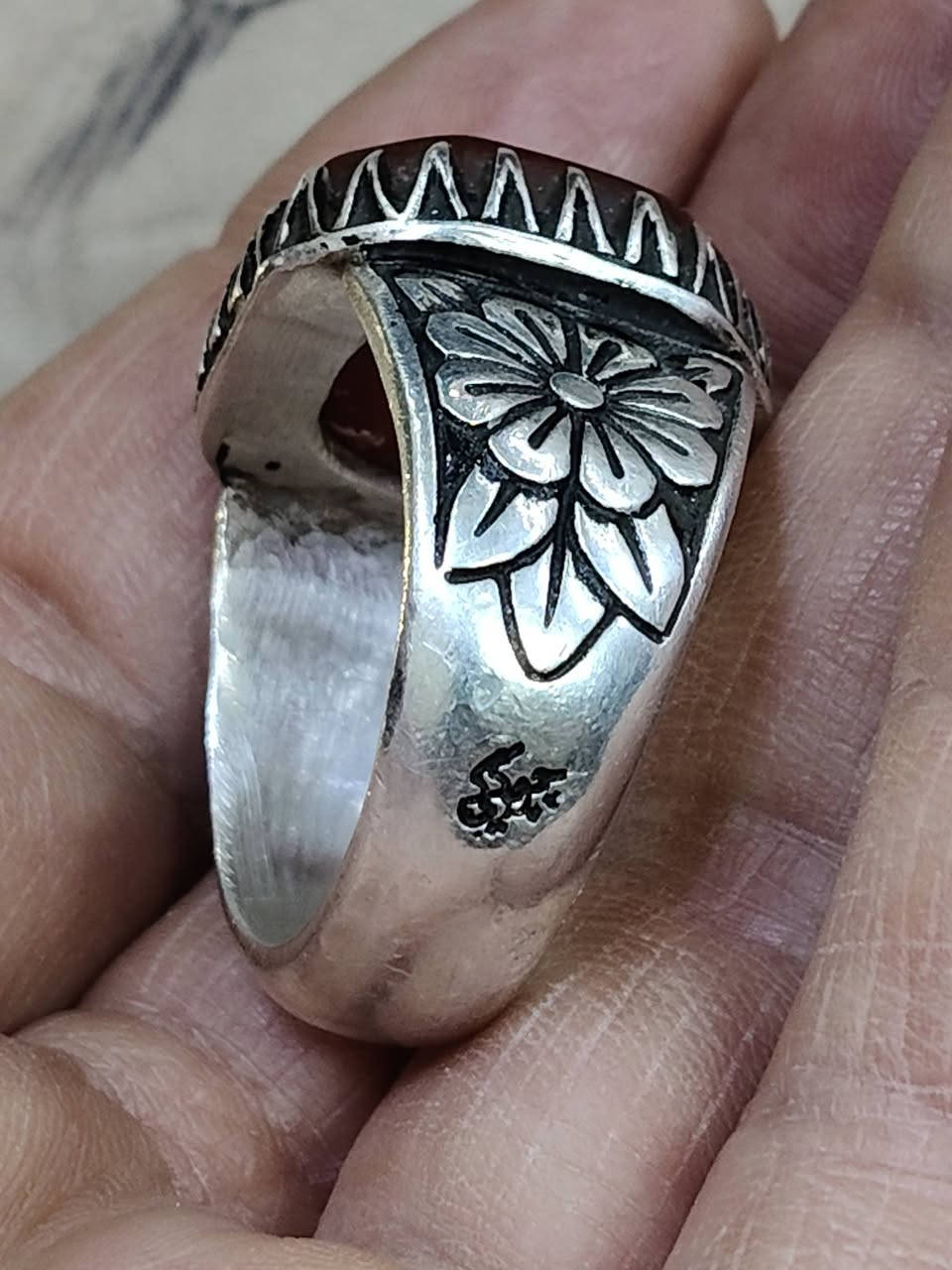 عقيق 125 الف بغداد ***********
