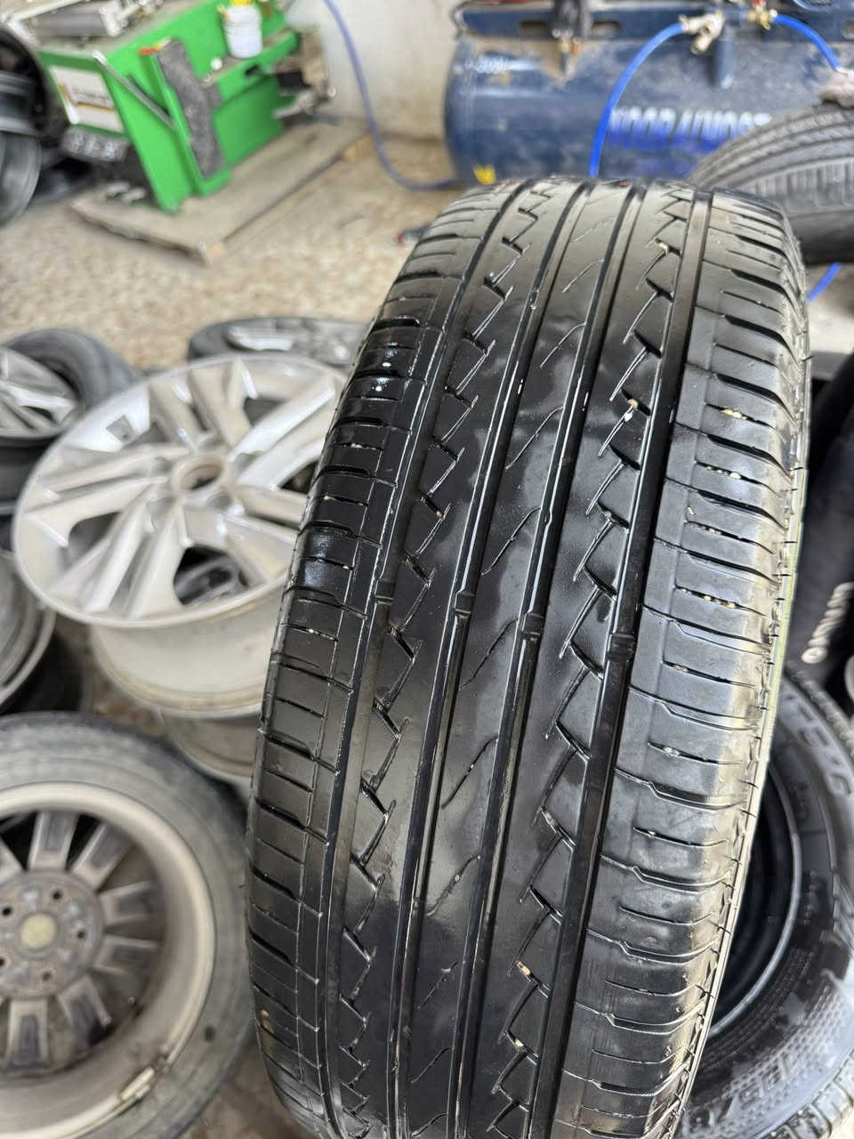 تخم ويل عادي 15 مكفول مع تخم تاير انتاج 25 للبيع او المراوس مكاني كربلاء طويريج


**إذا كنت صاحب هذا الإعلان وتريد حذفه لأي سبب، رجاءا أرسل رسالة إلى الدعم الفني**