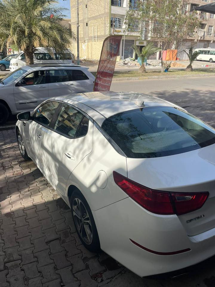 سلام عليكم اوبتيما البيع مودل 15 سياره على ايدي ستخدام شخصي رقم بغداد كير مكينة 2400GDi على وضع ￼ شركة ماشيه 90 ￼صدر امامي خلفي مسوي ￼  صار له أسبوع تخم تاير جاع أمامية سياره مابيها اي نقص من كلشي حادثها ￼ بيبان فقط سعر 127  بيها مجال خادم الطيبين سياره بغداد الكضميه ***********
