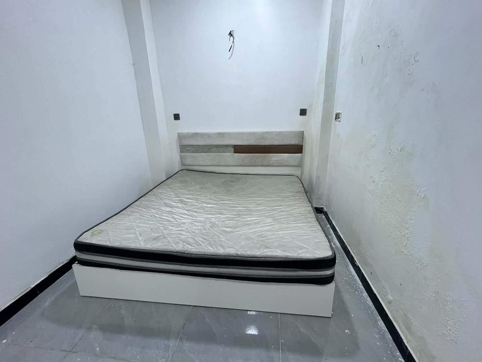 للبيع دوشك وجربابة وياها ميزين ب ٦٠  ثلاجة مكتبيه بسعر ٧٠مكانهم البياع


**إذا كنت صاحب هذا الإعلان وتريد حذفه لأي سبب، رجاءا أرسل رسالة إلى الدعم الفني**