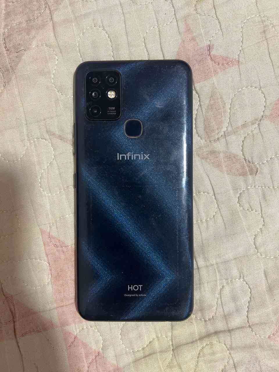 تلفونين infinks HOT 10+HONR X6
لهوت 10 كلشي مابي نضيف بس كسر بسيط بشاشه من جوه كامرته تخبل ذاكره 128

ولهونر نضافته قليله بس تبدله ضهر ب5 الف يرجع جديد 
ذاكره 128
 قيم واخذ للستفسار الرقم *********** 
او خاص
