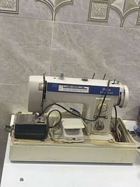 مكلف بالنشر مكينة خياطة للبيع النوع برذر ياباني بيه جهاز حمايه  مستعمل...