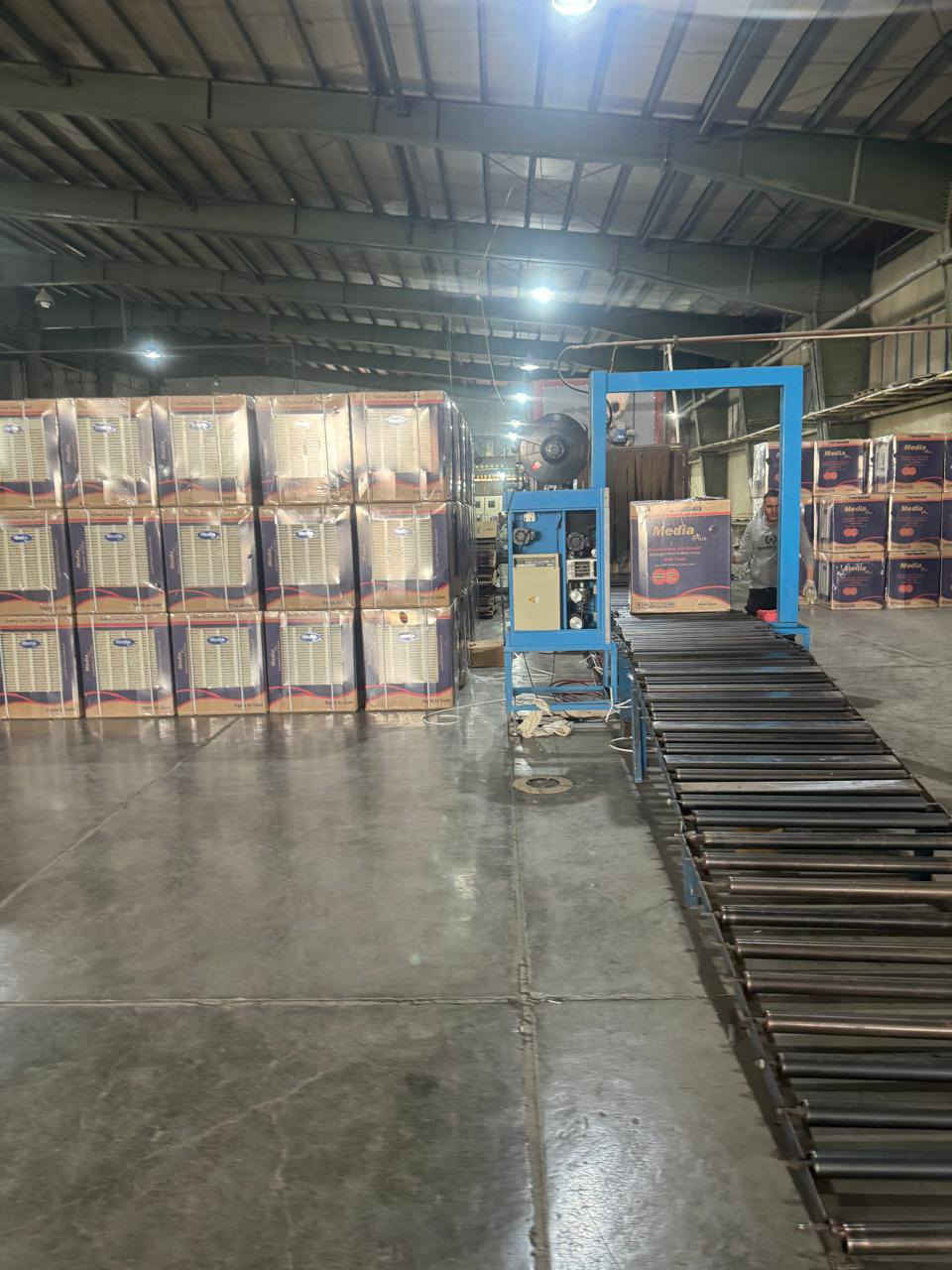 زبائننا الكرام كما عودناكم دائما على كلشي جديد يوجد لدينا كافة أنواع المبردة  بأنواعها المختلفة👋
🚨جرخاب حديد ابواب نفخ 🚨
🧊وكمفيره كبيره ووسط🧊
🛢️ودكتات وتنور بكافة انواعها #الوسط #الكبير #الصغير 🛢️
أسعارنا تنافسية 
🚛التوصيل مجانا 🚚🚚🚛 لكافة محافظات العراق 🚛

للاستفسار على الارقام التالي☎️***********☎️
 #الحاج ابو علي العكيلي ☝️🤝

                  🙋اللهم صل على محمد وال محمد 🙋
