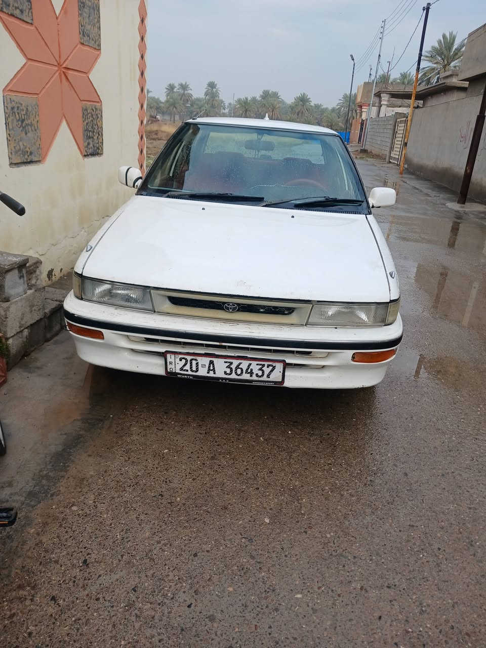 السلام عليكم ...للبيع كورلا موديل ٩١ رقم جديد سنويه لل ٢٠٣٠ هزه ممنتهيه تحول مباشر سياره بأسمي وشرط التحويل سياره كله شغاله  صبغ جامرلغ امامي فقط والباقي بدون تخم تاير وصدر خير من الله سعر ٣٨ ورقه للاستفسار ***********/***********سياره جاهزه
