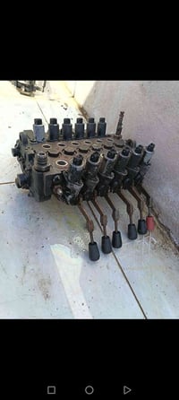 كنترول كهربائي أوربي للبيع حركات شرط شغل سعر ٦٥٠دولار ٠٧٧٠٩٣٤٠١٢٣ ٠٧٥٠...