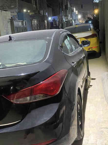 سلام عليكم النترا 2015 امريكي مكينه 1800دوش حادثها جاملغ امامي وبنيد بدون تواخل فقط بدون دواخل السياره كير مكينه مكفولات صدر امامي خلفي جديد تخم تاير جديد تبريد ثلج مكاني بغداد  السعر 113 وبيها مجال***********
