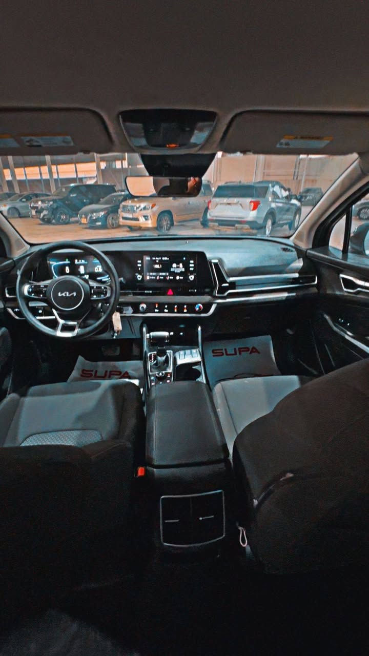 السلام عليكم
كيا سبورتج موديل 2023
رقم السليمانيه بسمي هزه جديده ورقم جديد تحويل مباشر مكاني بغداد 
***********
حادث جاملغ فقط الباقي مكفول بدو ايرباك
