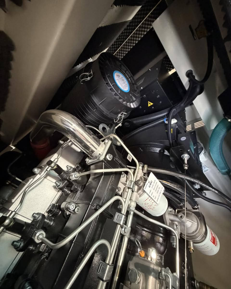 #الثقه_موبالكلام_بالشغل[0️⃣7️⃣8️⃣1️⃣2️⃣3️⃣4️⃣5️⃣2️⃣3️⃣2️⃣]
🔷نوع المحرك: 🇯🇵 ISUZU 
🔷القدره:66KVA
🔷المحرك:4 بستم /سوبر
🔷عدد ساعات التشغيل:0ساعة⏰
🔷نوع الملف:ستام فورد انكليزي نحاس100%🇬🇧
🔷كاتم
🔷مع سسستم بروتكشن كامل للحمايه ونظام اوتو Ato
🔷مع خزان وقود 150 لتر
🔷لمعرفة السعر ضع الرقم 68 داخل منشور البيج او الاتصال:-
🔷☎️رقم الهاتف:0️⃣7️⃣8️⃣1️⃣2️⃣3️⃣4️⃣5️⃣2️⃣3️⃣2️⃣
#علي_الباشا
🔷العنوان:بابل/الحله/الجزائر-مجاور مستشفى الحياة-ومقابيل ملعب الجزائر
🔷يوجد توصيل لجميع محافظات العراق 🇮🇶 🛻🛻
