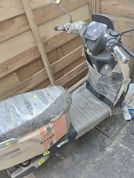 دراجه الريان للبيع قفلها 850 والله محتاج ماخذها ب 950 الف نظيفه صار عندي شهر -***********
