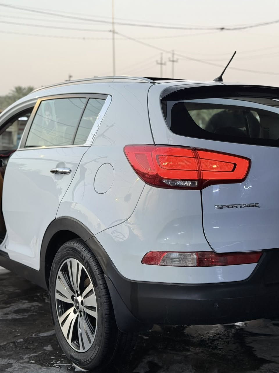 السلام عليكم 

سبورتج 2015 كفاله عامه
مواصفات فول الاخير
تخم تاير جديد 
حداديه كير مكينه شرط النضافه  وكفاله

سياره جديده ما متعوبه (مال جناي مضمومه)

السعر 167 وبيه مجال حگ جيه 🤍
مكاني حله ناحيه النيل 📍
***********
