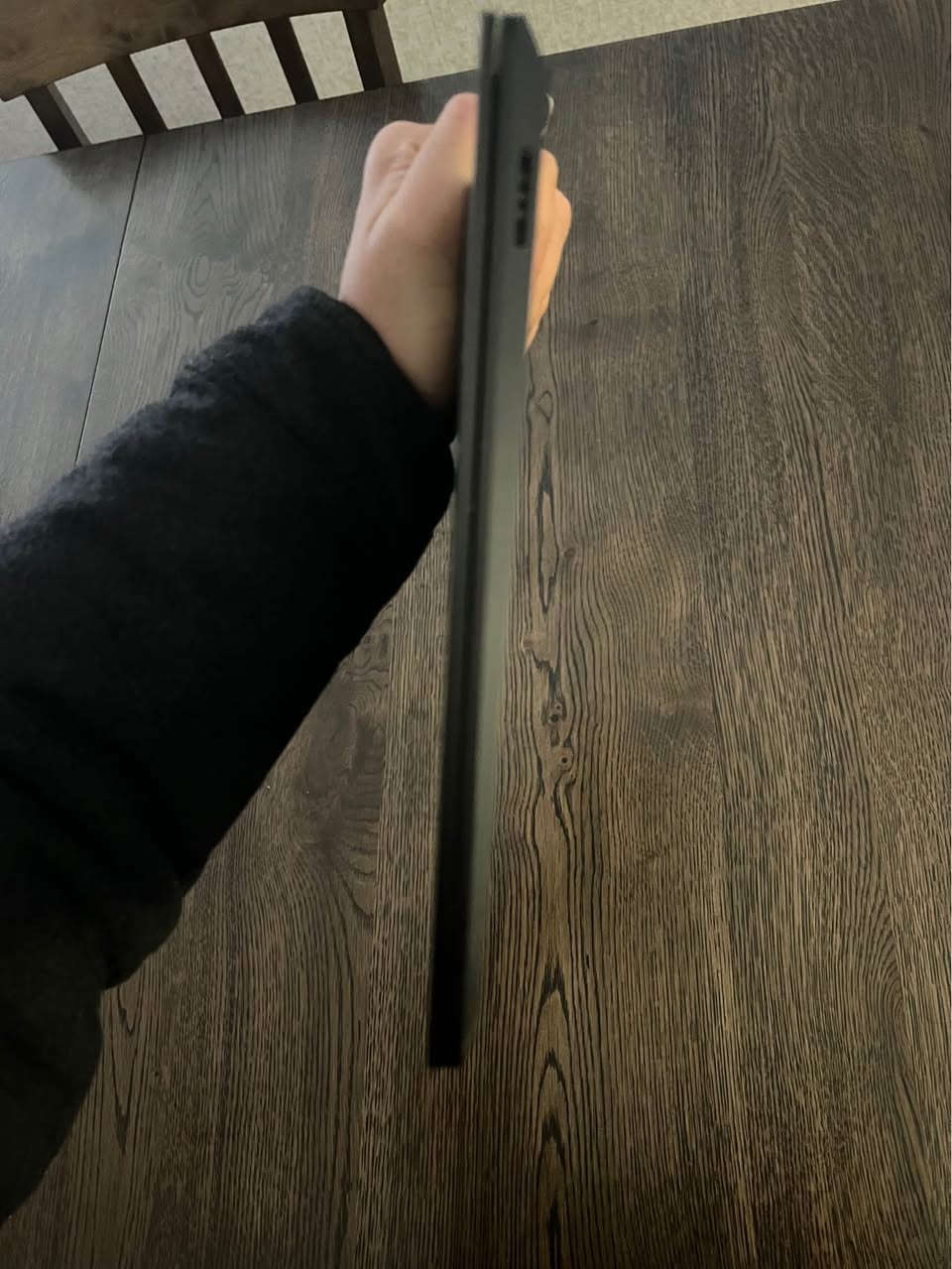 Key Specs :
 • 🧠 Intel Core i5-11 gen
 • 💾 8GB RAM
 • 🚀 256GB SSD
 • 🎮 Intel Iris Xe GPU – 8GB shared
 • 🖥️ 13.6 inch PixelSense Touchscreen 2k high-resolution display (sharp & clear)
 • 🪟 Windows 11

✨ Fast, slim, and premium — perfect for work, study, and multitasking.
It has 1 month warranty 

لاپتۆپێکی خێرا و سوک و کەشخەیە ، بۆ کاری ڕۆژانە  و مەڵتی تاسکینگ زۆر باشە 
زەمانی 1  مانگی لەگەڵە

️ ضمان شهر واحد
🚚 توصيل متوفر لجميع محافظات العراق

💰 Price: $314 [ 469,000 IQD ]
🚚 Delivery available to all Iraq 🇮🇶 أربيل, العراق


**إذا كنت صاحب هذا الإعلان وتريد حذفه لأي سبب، رجاءا أرسل رسالة إلى الدعم الفني**