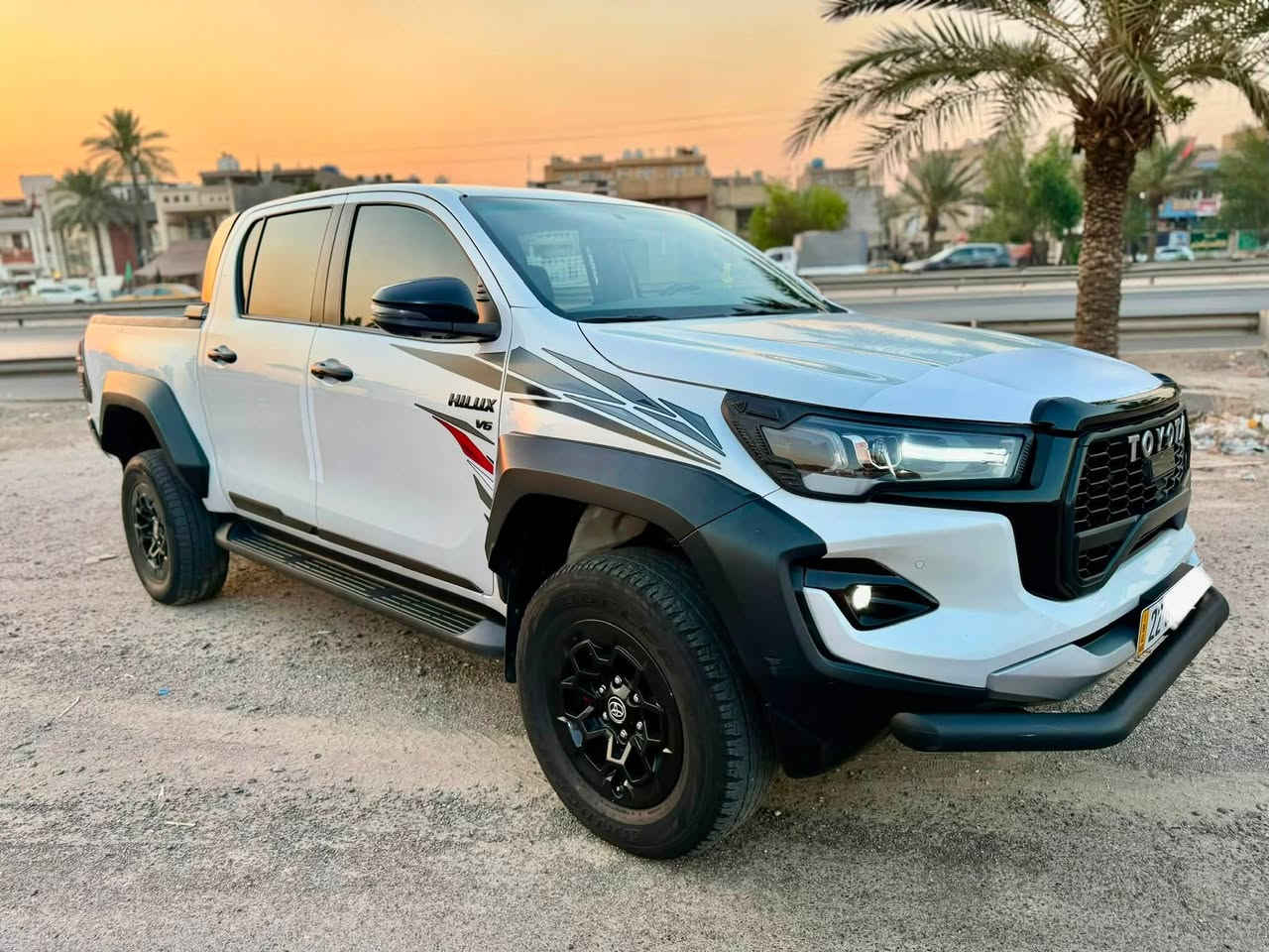 هايلوكس 2024 GR فول سعودي سيد نهرو
مكفولة كفالة عدا باب السايق مفتوح والباقي مكفول ماشية 70 الف كيلو متر مواصفات ال GR معروفة 

الموقع بغداد  الكرخ حي الخضراء 

السعر 375 ورقة 

الاتصال ***********
