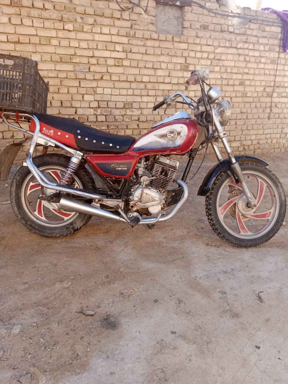 للبيع تاي موته مديل 15اوراق اصولي كهربائيات كلها شغاله مكاني شطره السعر 350قفل ***********
