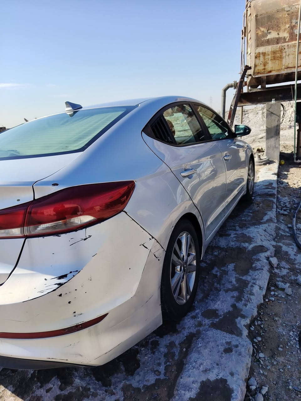 الانتر سلفر وارد أمريكي ضربه خفيفه بالبنيد رقم بصرة كفاله كير ومحرك واصوليات محركها 2000  للتواصل ع رقم الهاتف ***********   سعرها ١١٨ ورقه
