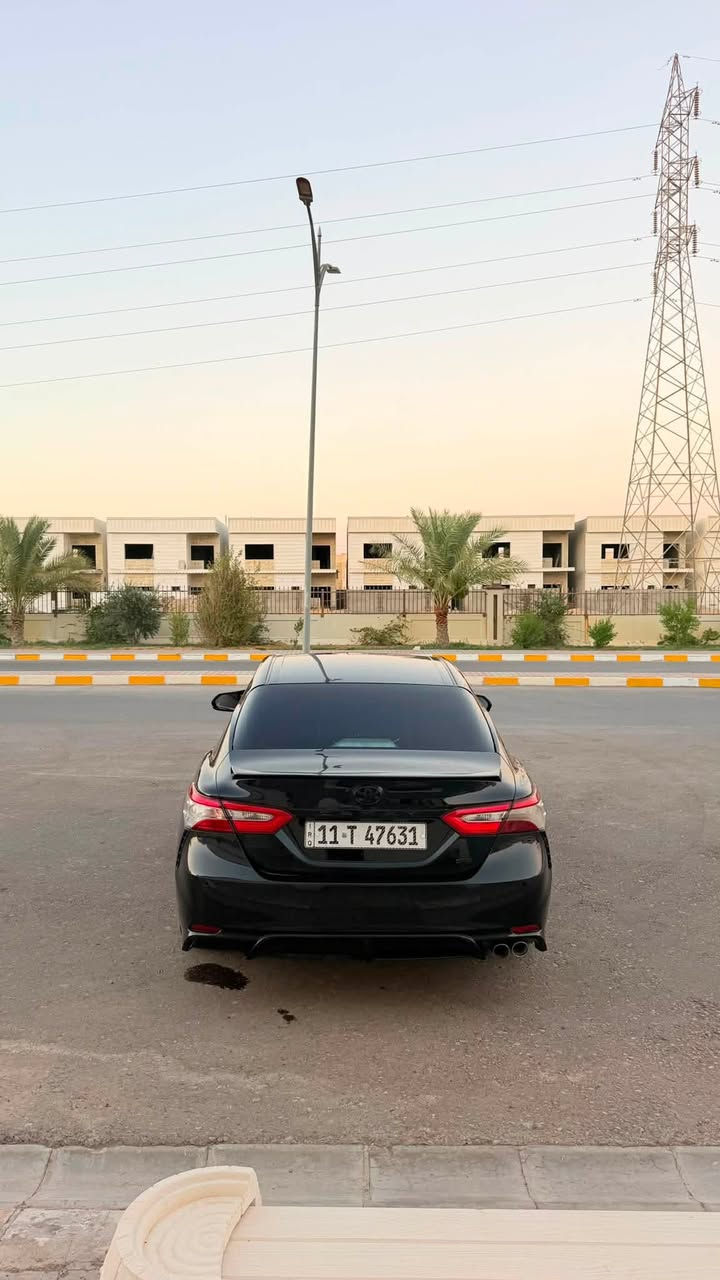 السلام عليگم
كامري ٢٠١٨ SE امريگي ..
لون اسود ( ملگي )
رقم بغداد دولي الجديد 
شـرط التحويل والغرامات
محـرك ٢٥٠٠ // ٤ سلندر ع وضع الشركه بدون فتح شرط .. كير شرط
بيها بابين مبدلات بلادي فقط بدون دواخل .. بجم كبس .. صندوق كبس شرط الفحص 
تايرات جدد .. تبريد ثلج .. صدر جديد 
السعر ١٤٥ $ بيها مجال
المكان صلاح الدين _ تكريت 
هـ ***********
هـ ***********
( اعـــتذر عـن الاقســاط والـــوعده )
