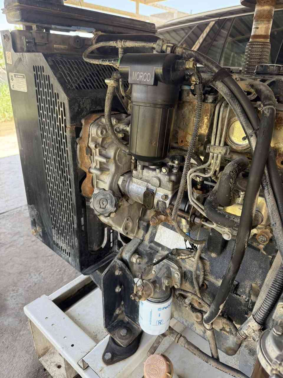 بيركنز للبيع 
محرك 3 بستم سوبر 
راس توليد 45 KV
منظومة تشغيل واطفاء تلقائي 
جاهزة من كلشي مابيها اي نقص 
مكانها / بابل_ الاسكندرية 
***********
