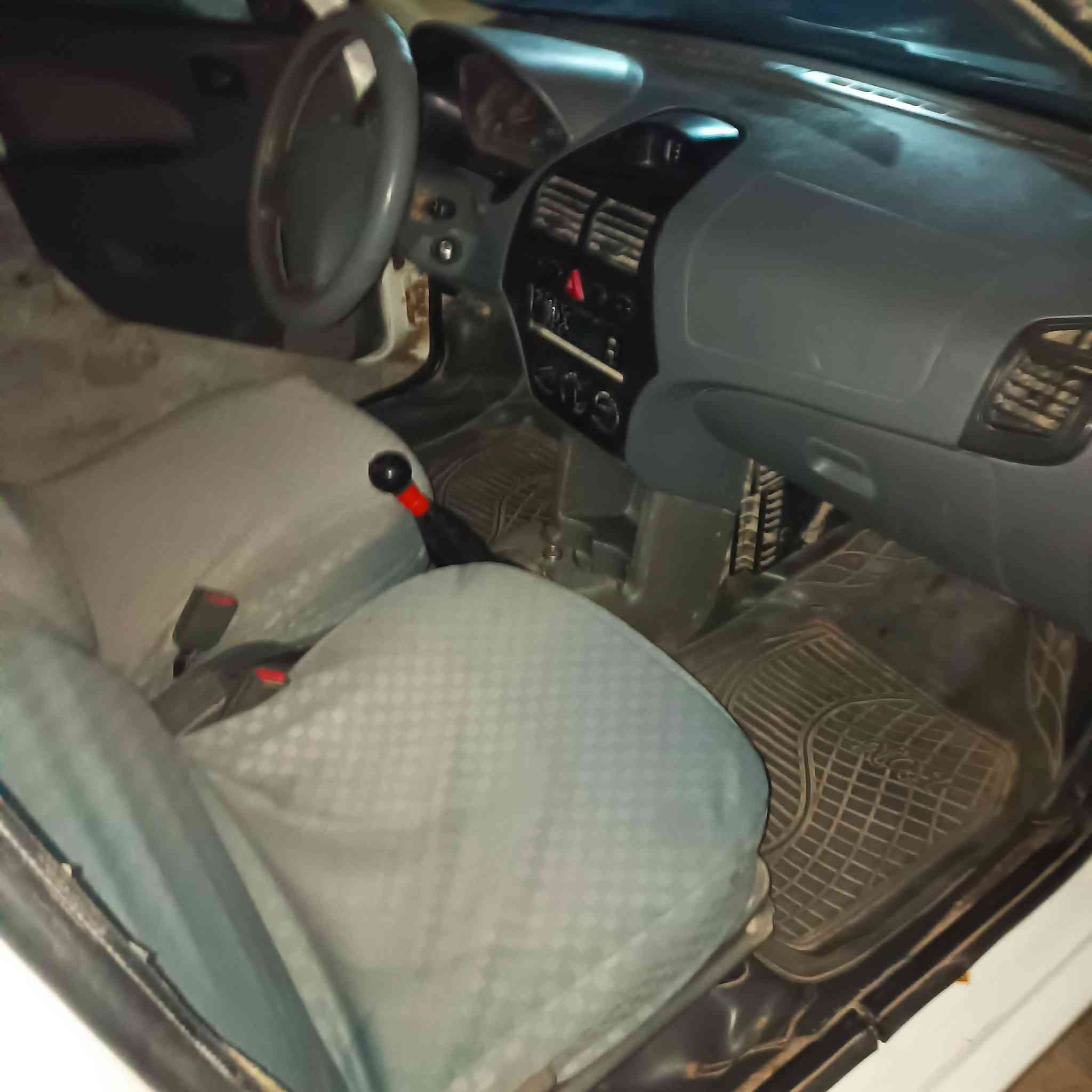 سلام عليكم تايبه للبيع موديل 2013
سياره جاهزه مكينه كير خير من الله (السعر٤٠ )الاستفسار أكثر 

***********
