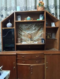 بوفيه • مستخدمه • قفل