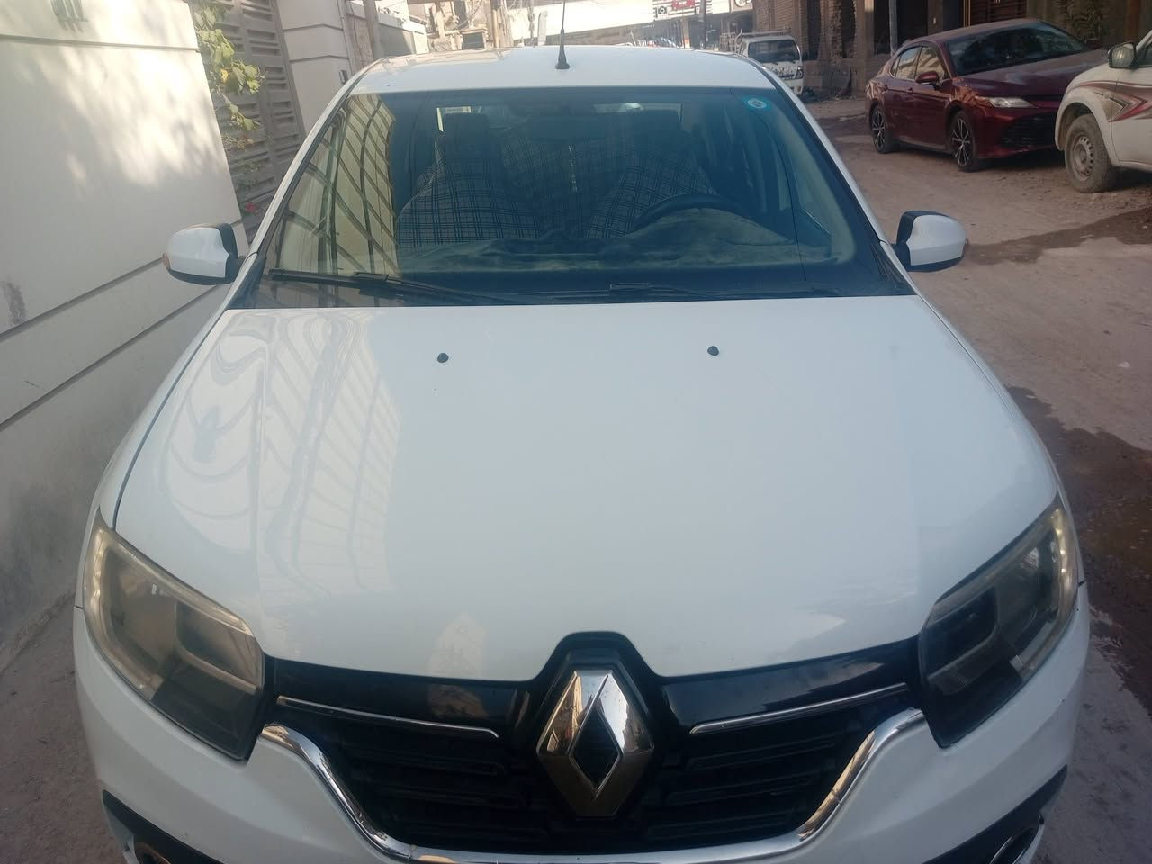 السلام عليكم رينو سمبل ١٩ للبيع
السيارة بيها بارد اثر طخات او متبين اله بلسونار 
مسوي ادامة كاملة بعد السونار باقي كم حاجة بسيطة
جبن الدهن مبدلة جان بيها نضوح قليل هيه او جبنة الكير  تخم كامل بدلت اصلي بلكات تخم اصلي قوايش اثنينهن اصليات بدلتهن بس مع العلم بيهن بعد عمر لين فاتح فاتح بطريقي عبوة فيت بم اصلي مبدل  تخم تاير امامي صار  ٦اشهرتقريبا مبدلة  او الخلفي صار سنه مبدلةهم جدد  السونار صار اسبوع ماخذة   صدر ها نظيف 80% 
السعر مال بيع ٧٩ او متلكي بسعرها خواتها مفلشات او بهن صبغ اكثر من قطعه  دينباعن اغلى  او السيارة بيها الباب السكن طخة خفيفة بعدني ممرجعها ابو دراجه قبل كم يوم  طخني او واضحه  بلصور كلشي  ارجع او اكد السعر 78 مال بيع  بيها مجال كلش بسيط مكاني كاظمية سنوية جديد هزة جديدة  ***********
