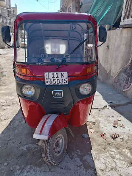 السلام عليكم تكتك للبيع موديل ٢٠١٩
تكتك نضيفه معمره ومصبوغه عام للجماليه
مكاني بغداد الدوره ابو دشير
***********
سعر ٥ ونص وبيه مجال
