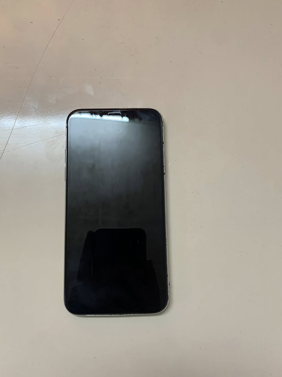 سلام عليكم ايفون اكس للبيع جهاز كلش نضيف امانه الله بطاريه100شاشه اصليه كامرات يخبلن سماعات هزازات كلو شغال فقط لكسر الي موضح بلصوره وممأثر ابد عليه قبل يومين شديتله حمايه بطاريه ولحملي ياه وطلعت شي  ابيض ممبين كلش بلشاشه مجرد تشيل لسلكون يروح السعر75مستعجل كلش على بيعته


**إذا كنت صاحب هذا الإعلان وتريد حذفه لأي سبب، رجاءا أرسل رسالة إلى الدعم الفني**