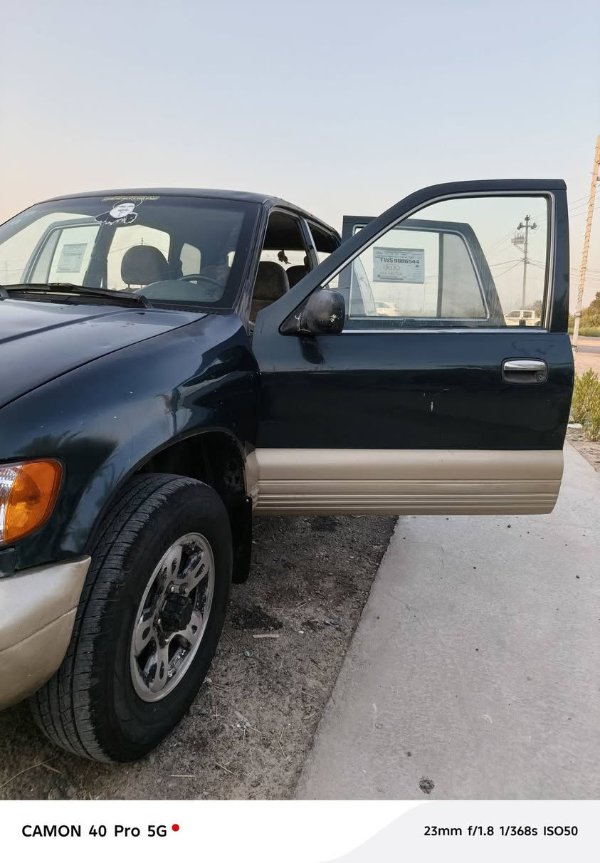 سلام عليكم للبيع كيا سبورتج موديل 95رقم بغداد نكليزي مكينة محور ونجي4/ كير اتو محرك بيه تنقيص سيارة جاهزة
السعر 30/واسط قضاء الحي/ للستفسار ***********

