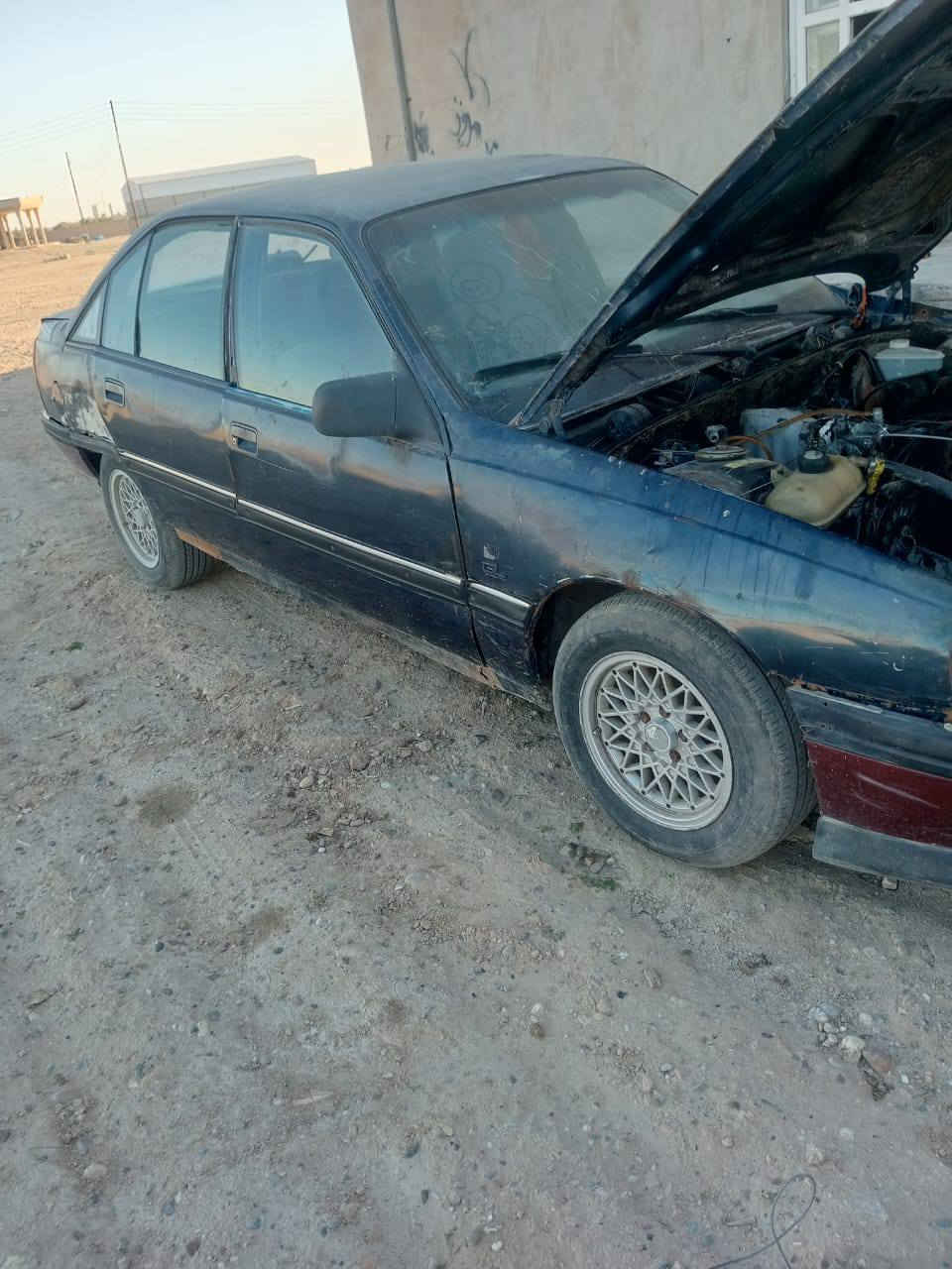 السلام عليكم للبيع اوبل اوميگا  تفصيخ موديل 1991 الاستفسار الاتصال على الرقم ***********
