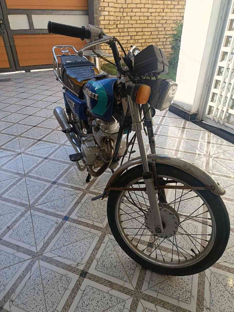 دراجة نامه أصلي سبع اوراق مكينه ما مفتوحه موديل 22 للبيع  اتصل على هذا الرقم ***********
