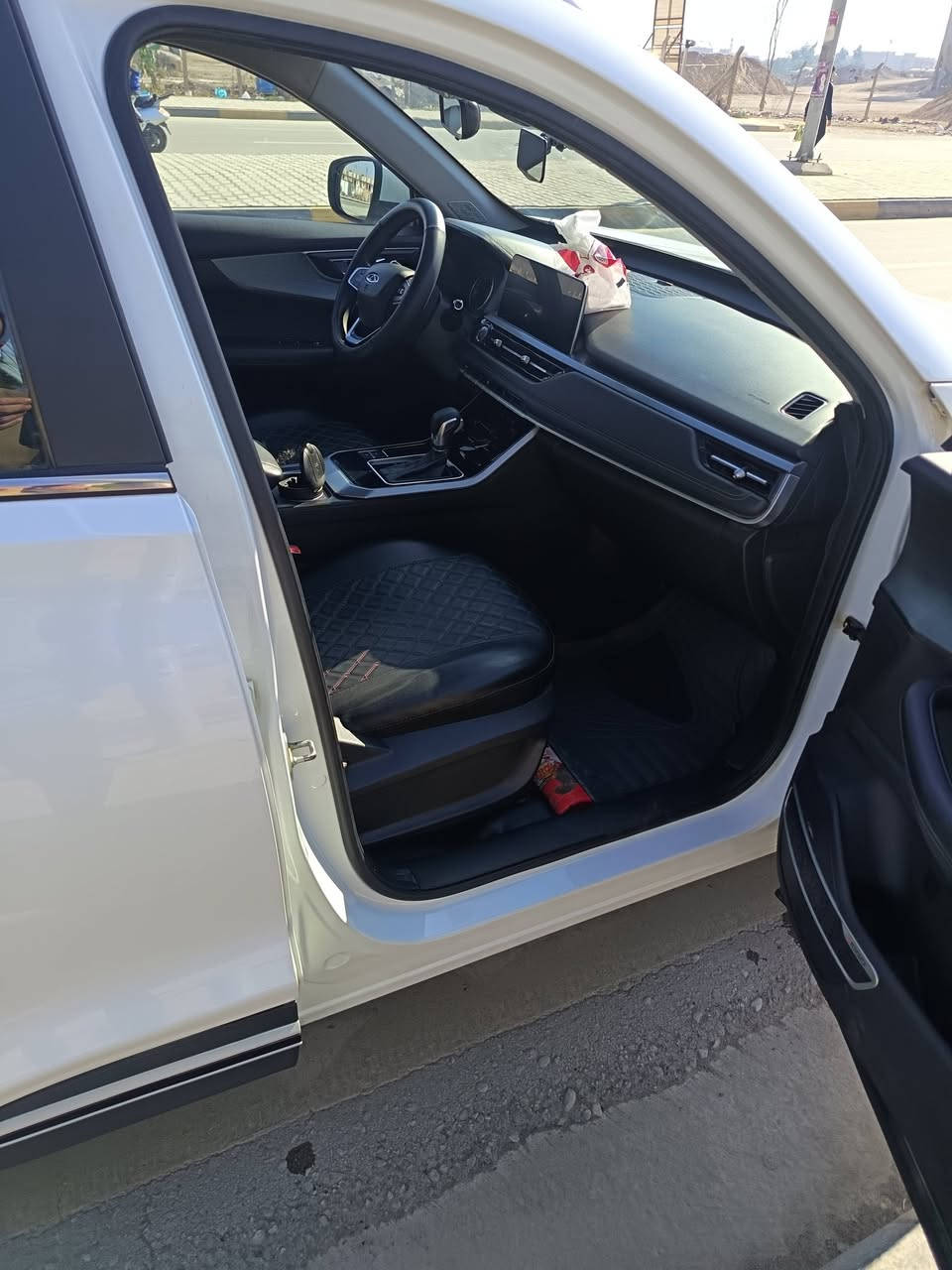 للبيع تيكو 4 برو موديل 22 تشغيل عن بعد تبريد قطعتين 
مانع تزلق ومانع انحدار

هاند بريك دكمه

حساسات خلفيه مع كامره

ماشيه 53 

بصمه عدد 2

الكشنات امدوشمه

ماعدا رصعه خفيفه بالبنيد

السعر 127 تحويل ثاني يوم رقم انكليزي داخله هزه مكان السياره كوت

***********
