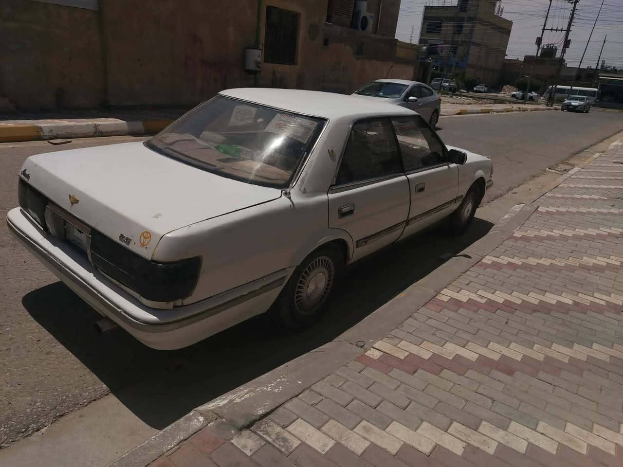 عسلام وعليكم هاؤتوب سيدان مكينه وكير راس ثور جدد حداديه جديده تخم تاير جديد كهربايات كله شغاله سبوعين سلمك لوحات نكليزي بيع مستعجل 25قفل‏‪***********‬‏ ترهم مراوس شعدك نزل وانه تخلك غاص
