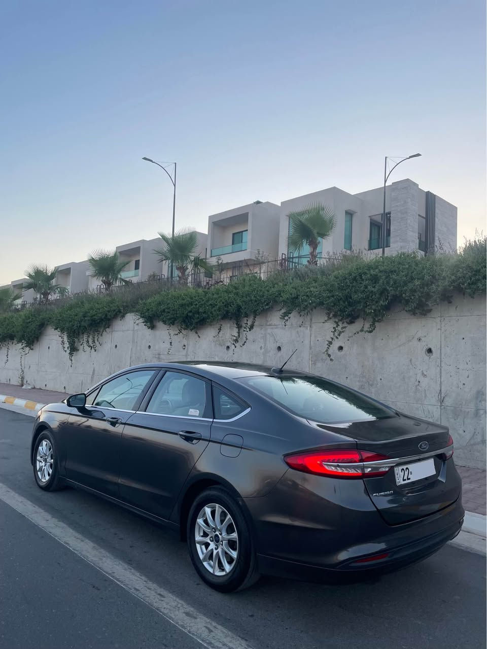 Ford Fusion 2017 S Clean Title
فۆرد فیوشن ٢٠١٧ مواسوفات S کلین تایتڵ

ماشاءاللە نموونەی جوانی و پاکی فیوشن ڕەنگی نەوتی زۆر تایبەت و بە هەیکەل کامل لەسەر بیلادیە 

بۆیاخ: کلین تایتلە بۆیاخ، سارد و گۆڕاوی نییە
یەک قوپاوی لەسەر بۆنیتەکەیەتی

مواسەفات se: شاشە، کامێرا، بەسمە، گێڕ ماوس ، برێک بەسمە، کۆدی دەرگا، ناو زەرد، زۆر مواسەفاتی تر…

کامل سێرڤس کراوە 
ڕۆنی گۆڕاوە
چوار تایەی تازەی لەژێرە ٢٠٢٦

گێڕ و مەکینە نەکراوەتەوە کارەبایات و تەبرید بە شەرت

ڕەقەم و سەنەوی تازەیە تا ٢٠٣٠
تەحویل، غرامە و وەکالەت بەشەرت

ناونیشان: سلێمانی
پەیوەندی:
*********** WhatsApp 
*********** السليمانية, العراق
