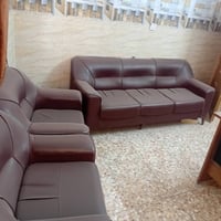 غراض معهد غرض نضيفه جدا بغداد الكرخ للتواصل 07715717231