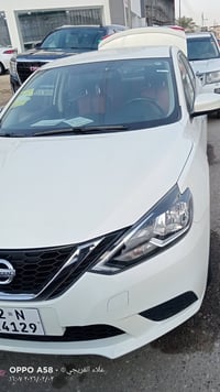 نيسان سنتره موديل 2025 كفاله عامه داخل احمر  ارضيه مغلقه جلد بيع او مر...