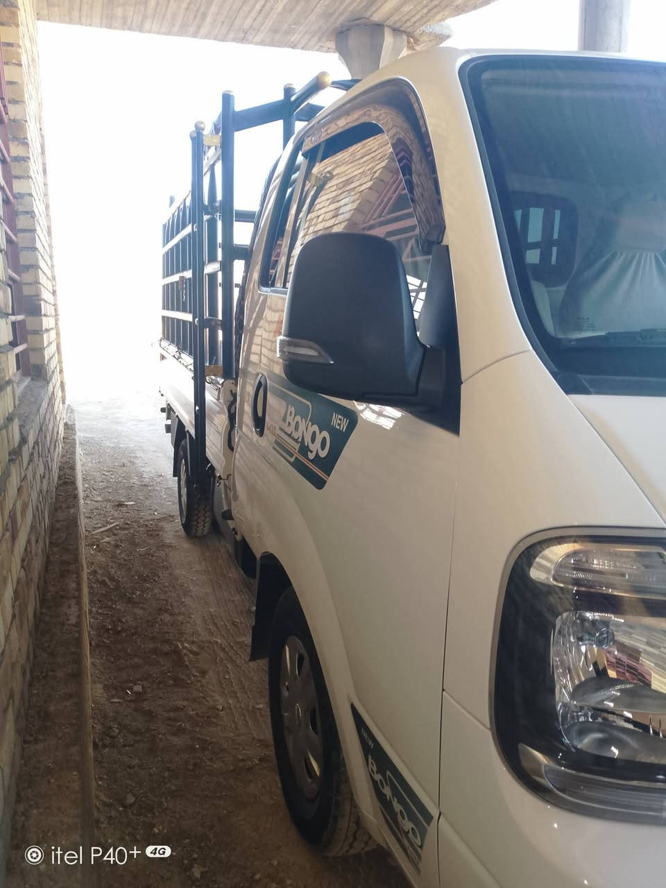 سلام عليكم للبيع كيه حمل موديل 23  رقم بابل 
تريد تحول تريد وكاله ماشيه 51 الف فول مواصفات 
شاشه كامره جامه سلايت درع امامي دعاميه خلفيه 
المكان بابل الشوملي رقم الموبايل ***********
