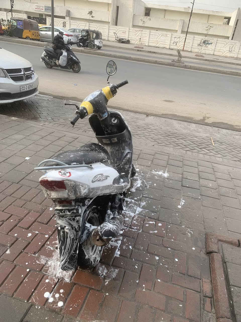 ماكس منغولي جديدة نزلتها من الرمبة قبل كم شهر اي نقص مابيها كهربائيات شغالة هورن سلف نقصها ستان تعليگ مكسور ب الحاوية السعر 500 مكاني بغداد مدينة الصدر
هـ ***********
