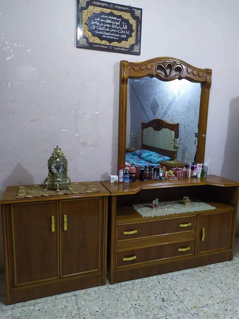 غرفة اخشاب للبيع تزگام
السعر:1،250،000 مليون وربع وبيها مجال
للأستفسار رقم الهاتف:***********
العنوان:واسط-الكوت-حي الحوراء مجمع الشهيدة اسراء
