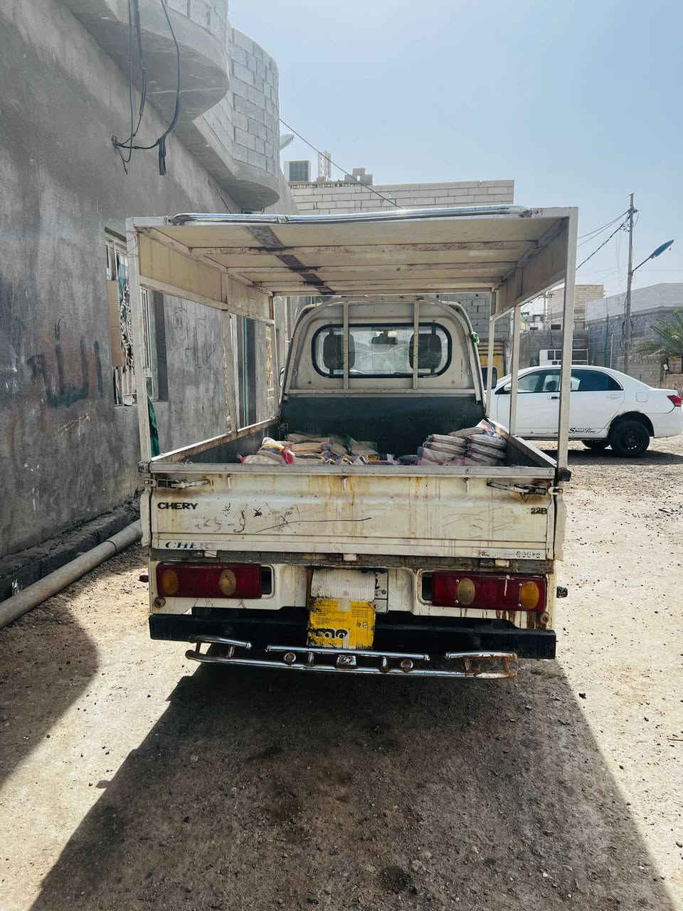 سلام عليكم سياره لبيع محوره كير مكينه توه شدهن ما صاله هواي تخم تاير وحداديه حلوه بس راعيه ما ادله مكان بصره كرمت علي وسعر 23
***********
