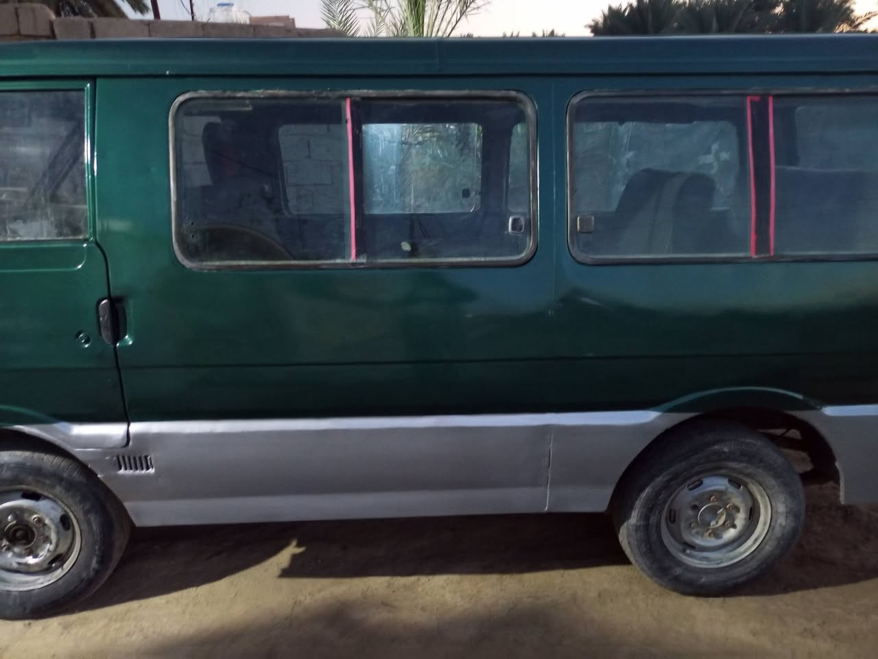 كيا بستا 94بغداد مصفره ماعليه دينار رقم الماني 30$ معمره مصبوغه مدوشمه كبل لشارع ينقصه باور   صاحبه بالكاظميه بيه خط بياع باب المعظمم مطلوبه 4$ورقات ينزلن من سعره
***********
