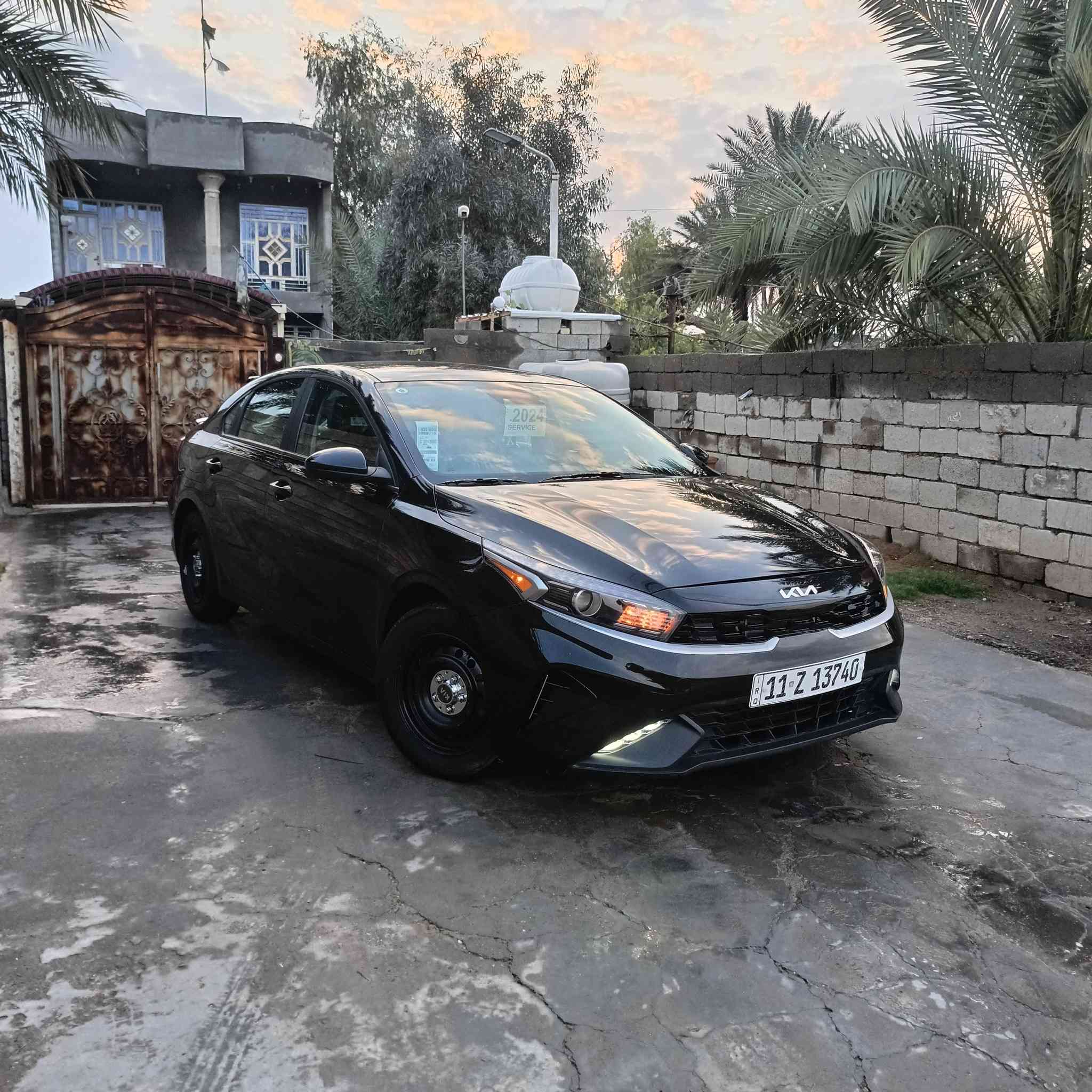 للبيع   فورتي  2024  سعر 147
وارد امريكي حادثها بس دعاميه اماميه بدون قطرت صبغ
بدون حادث. سياره جديدا  ماشيه 41
مواصفات تحكم ستيرن شاشه كبيرا 3 انضمه قيادا
كامرا خلفيه دوارا  رادار امامي وجانبي 
لايت زنون مكينه وكير مكفول كير  ايتي
رقم بغداد دولي جديد مكاني بغداد 
التصال على رقم ***********
