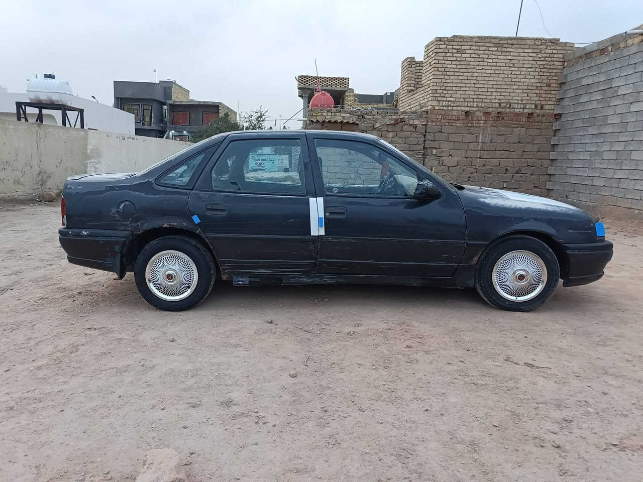 السلام عليكم فكتره للبيع مكفوله من الضربه ول صبغ محرك ١٨٠٠ بلاديه جاهزه كيرومحرك جددكيرعادي حداده رقم نجف مالك موجود تحول ثاني يوم السعر ٢٣المكان الدوانيه غماس للستفسار علا الرقم***********واتساب
