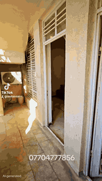 شقة للايجار حي الجامعة ٦٠٠ الف 
للإستفسار ***********
