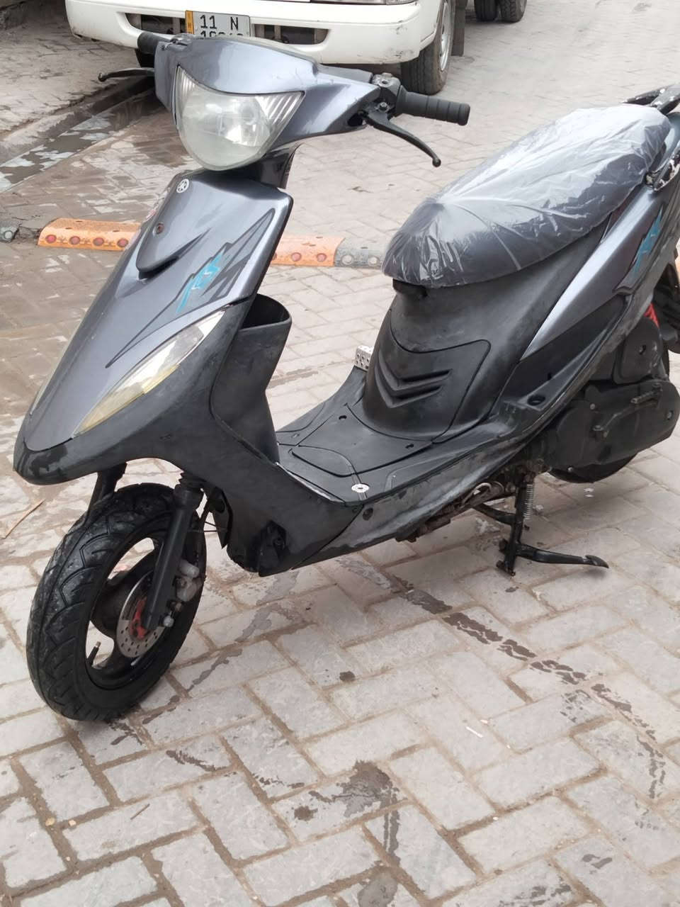 السلام عليكم مكلف باالنشر دراجة ماكس ياباني دراجة شلعه معدل كهربائيات كله شغاله دراجه جديدة بلادية اي نقص مابيها جيب فيتر وتعال العنوان بغداد مدينه الصدر قرب مطعم ليمونه الاتصال على الرقم ***********
