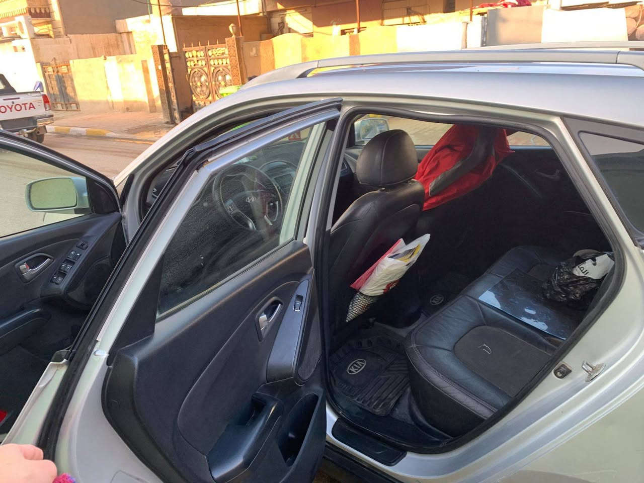 اللهم صلِّ على محمد وآل محمد
سيارة للبيع موديل 2012وارد امريكي مكينه 200400
سيارة مثل مداتشوفونها حلوة مابيها كل نقص مال بيت السعر شدة و 35 
بابل مسيب 
رقم***********
بيع او مراوس
