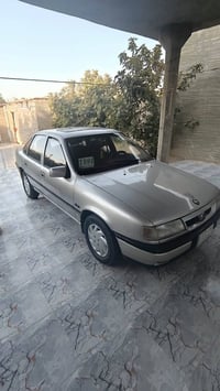 اوبل فكتره حجم 16 السياره مكفوله من اي ضربه أو تبديل السياره كلش نضيفه...