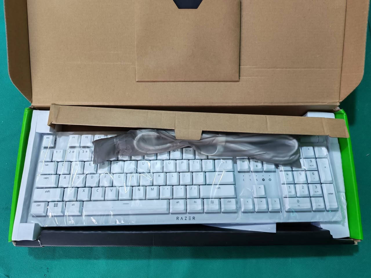 كيبورد ريزر جديد للبيع سعره ٦٠ الف جديد


**إذا كنت صاحب هذا الإعلان وتريد حذفه لأي سبب، رجاءا أرسل رسالة إلى الدعم الفني**