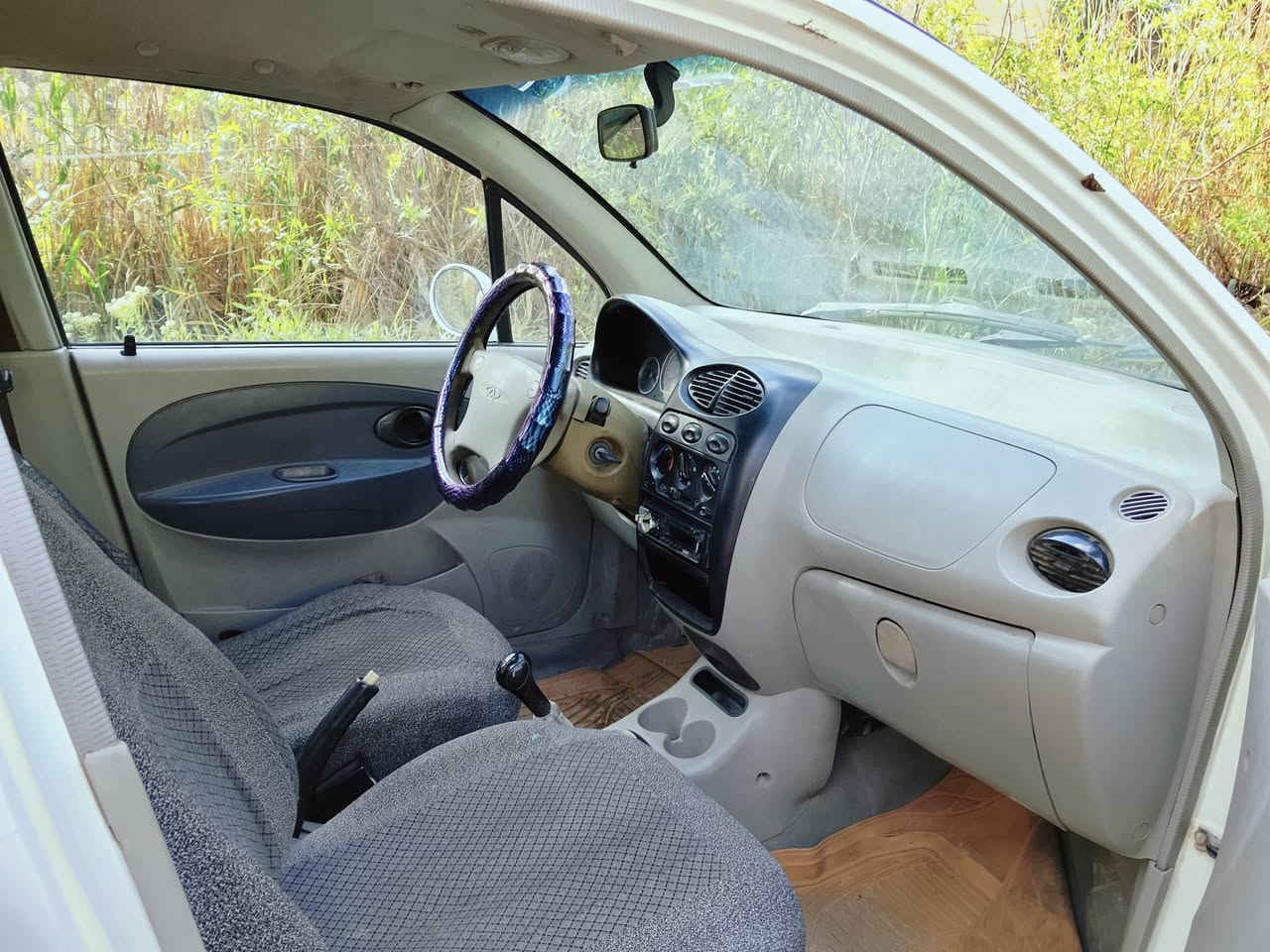 يا الله كيوكيو 2013رقم بغداد دولي سنوية لل30 بسمي مكفولة من الضربة ولصبغ  سيارة جديده تخم تاير حدادية جديدة مكينة وكير خير من الله تبريد ثلج تدفءة  السييييارة كير  عادي.     السعر 26. ورقة مستعجل علبيع *********** مكان كربلاء الحسينية
