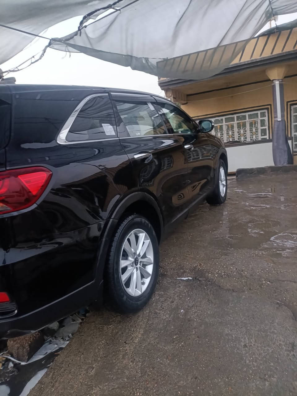 سورنتو امريكي السعر 145قفلللللل
مراوس النترا 19 وفوك شعندك هم نتفق 

موديل 2020

7راكب جاهزة 

مكينه GDi 2400

رقم بابل انكليزي الجديد 

بأسمي تحويل مباشر

7راكب

كامرة دوارة 

اشاير بالمري 

تحكمات وبعد بيها هواي مواصفات 

صور حادث امريكا مرفق مع الصور قمارة بيهه حالوب مكان السيارة كربلاء ودوامي بغداد التاجي هم تتواجد 
***********
