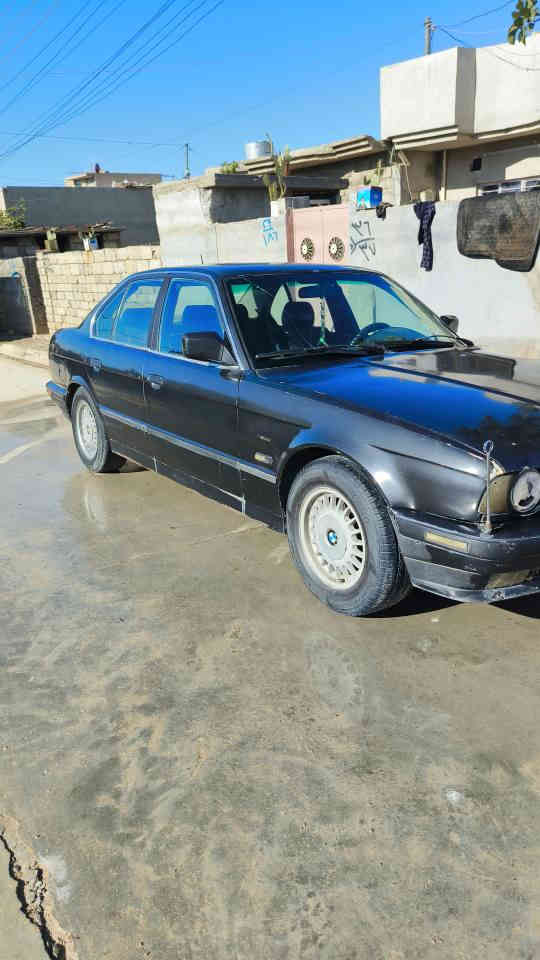 سلام عليكم بي ام 520 لبيع كيرعادي محرك فل تخم تاير جديد العنوان الموصل اليمن ***********
